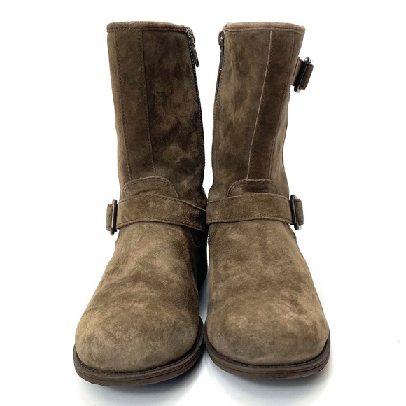 UGG Brown Winter Boots - Picture 3 of 14